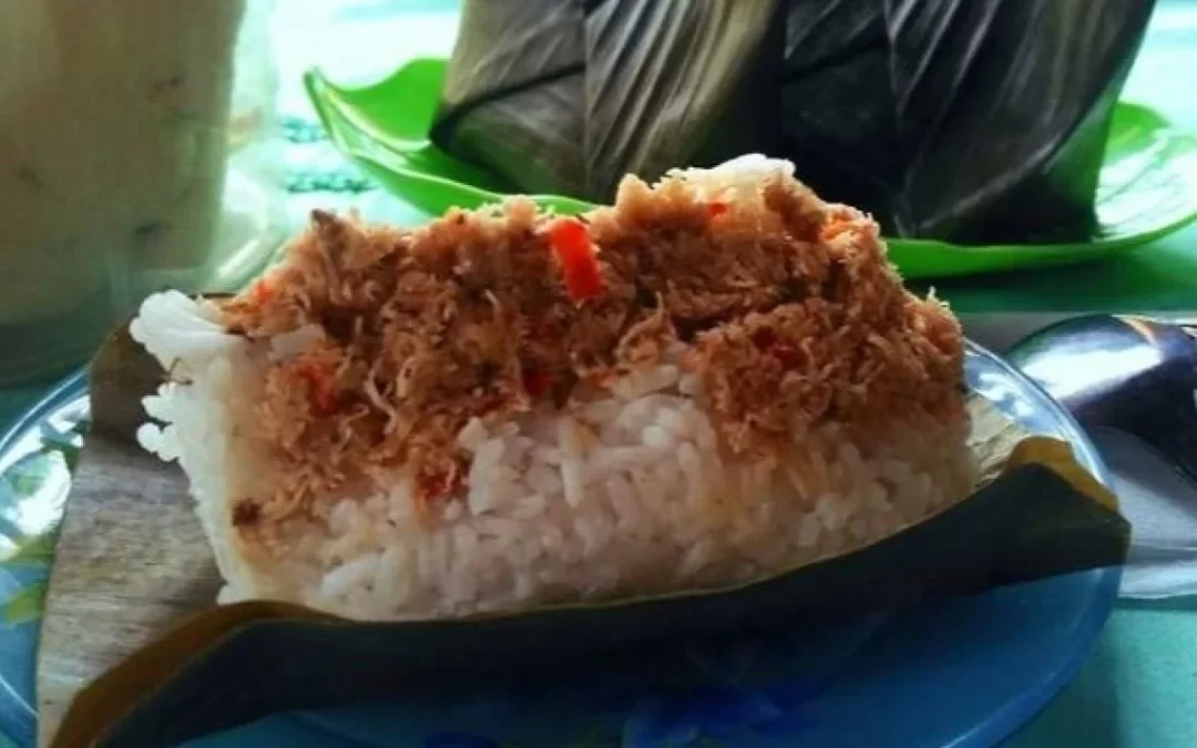 Nasi Gegok Khas Trenggalek – Kunjungi Bersama Sewa Mobil Innova